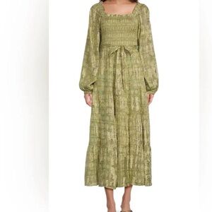 Elegant Long Sleeve Green Dress